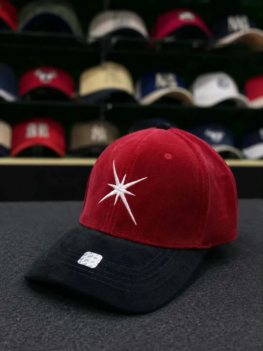 Caps