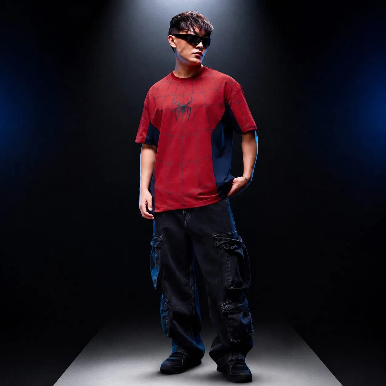 Spider-Man Suite – Exclusive DropShoulder — side view