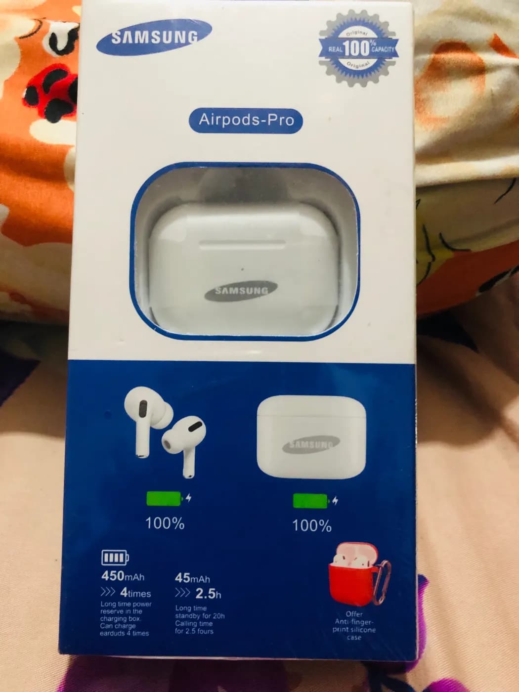 Samsung Airpods-Pro Wireless Earbuds with Charging Case Accessories — detail shot