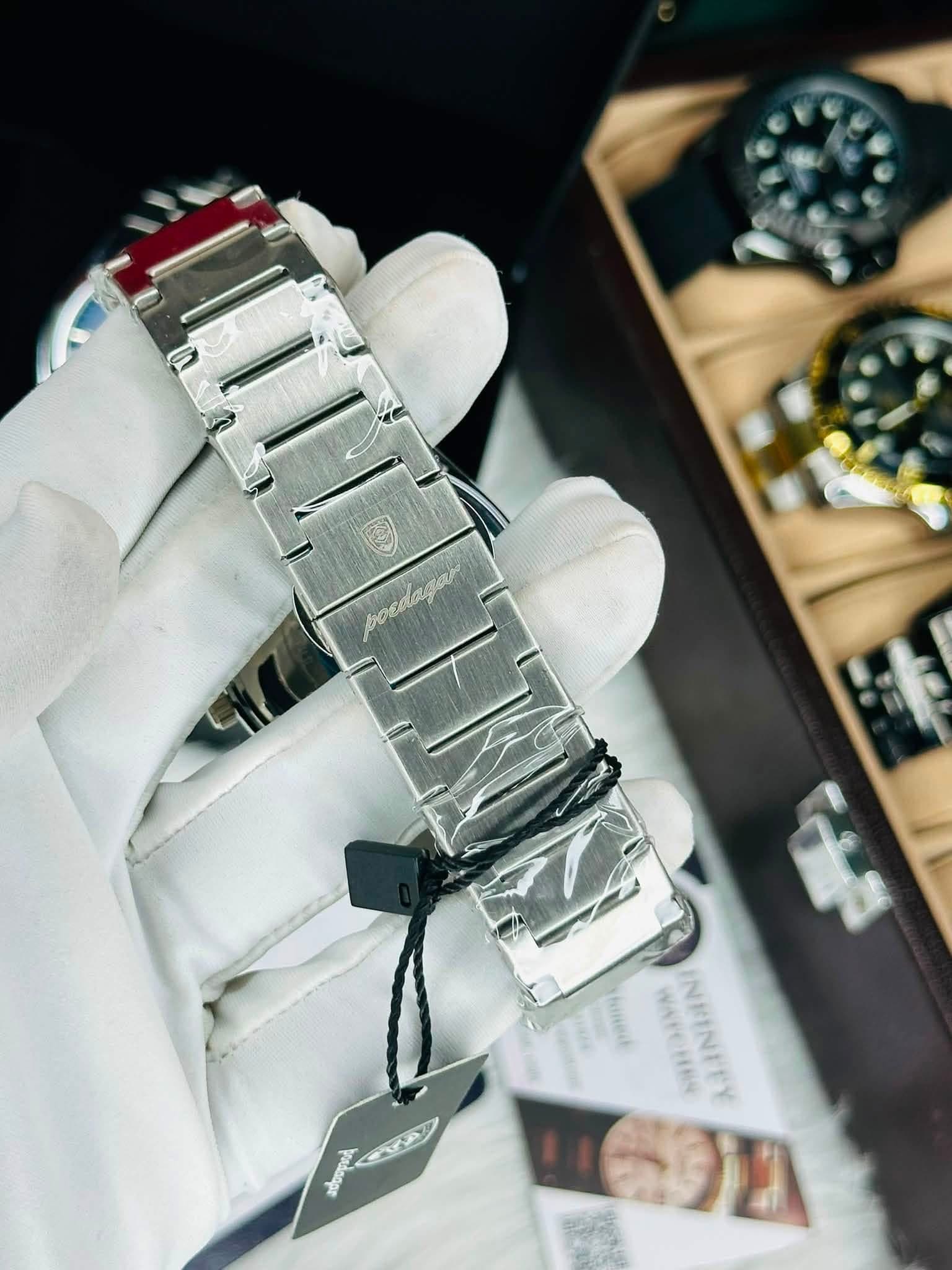 Poedagar wacth Men — detail shot