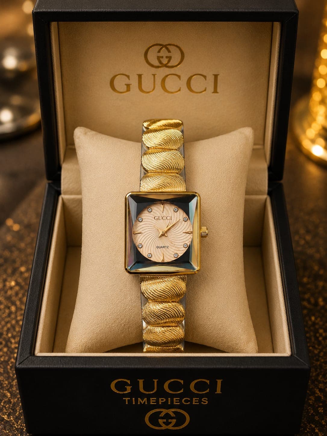Gucci girls wacth Women — fabric close-up