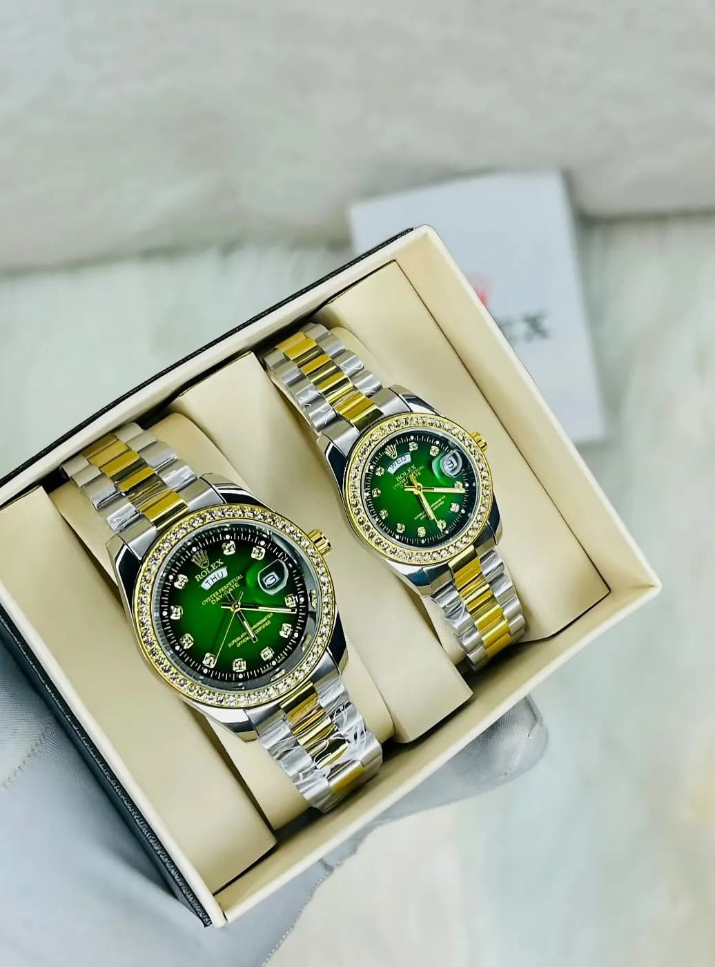 Prumiam Rolex day date couple wacth Watch — fabric close-up