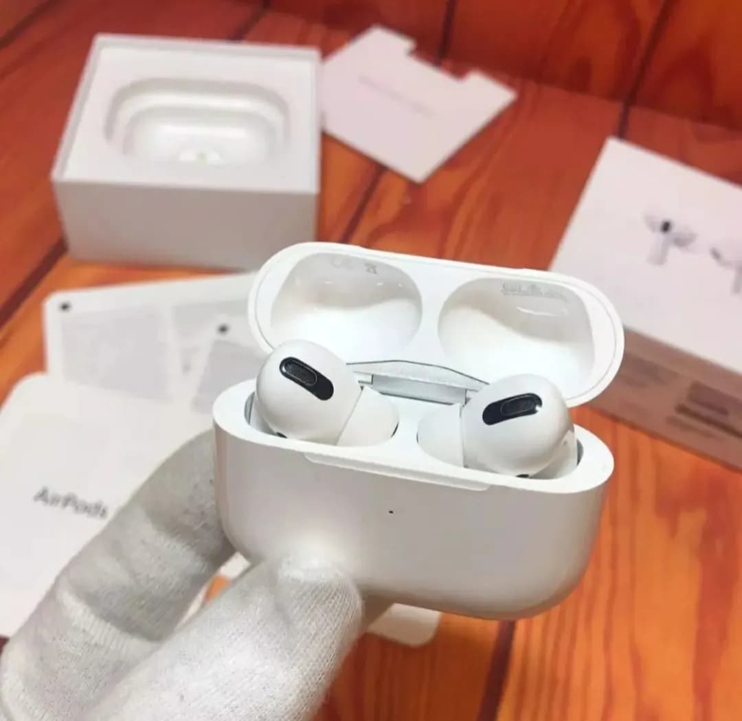 AirPods Pro 2nd Generation – Type-C | Active Noise Cancellation | Wireless Earbuds Accessories — side view
