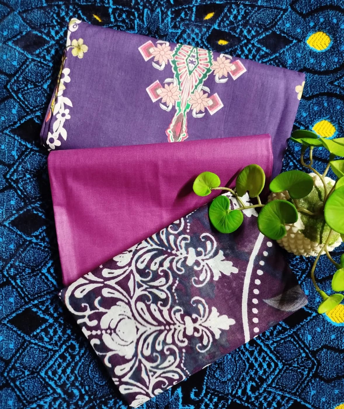 NEW ARRIVAL ✨ | Goeljar China loan UNSTITCHED 3-PIECE COLLECTION Women — detail shot
