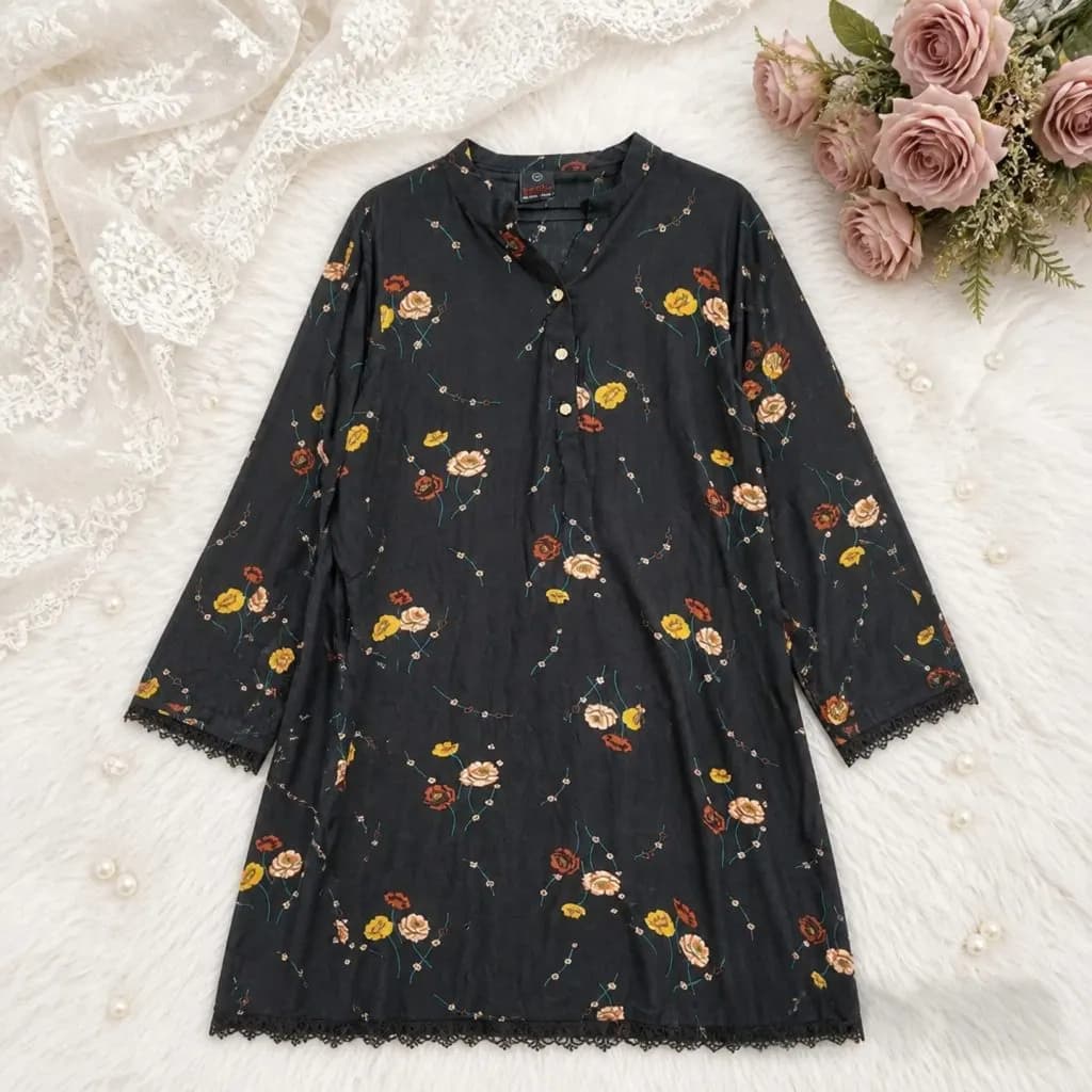 Premium Cotton Printed Women's Long Top | Casual & Elegant Wear — back view