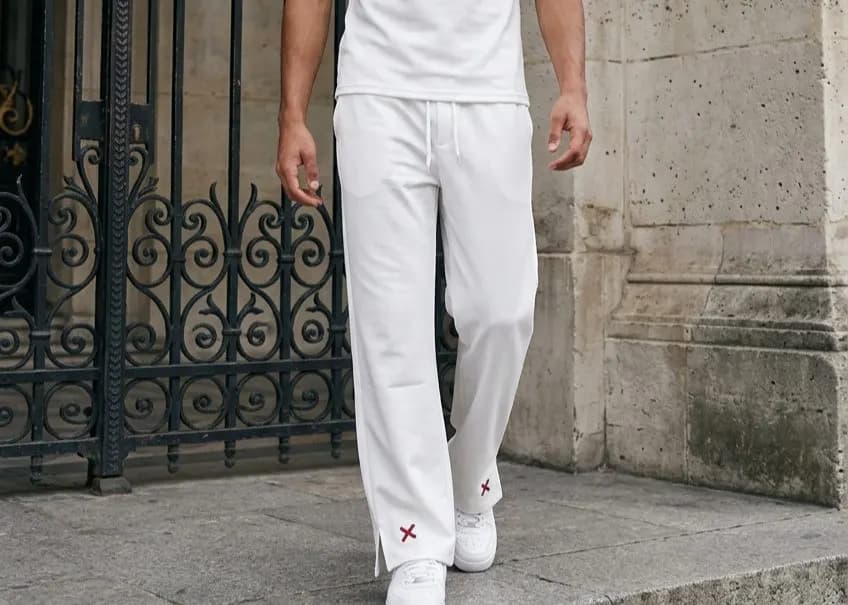 Premium (X)  Embroidery Low Cut Baggy Trouser Men — detail shot