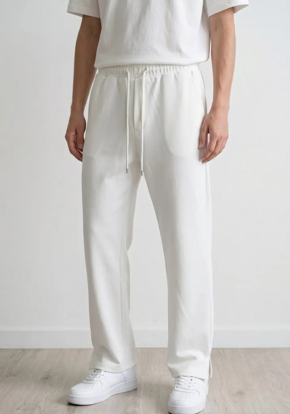 Premium Low Cut Baggy Trouser Men — detail shot