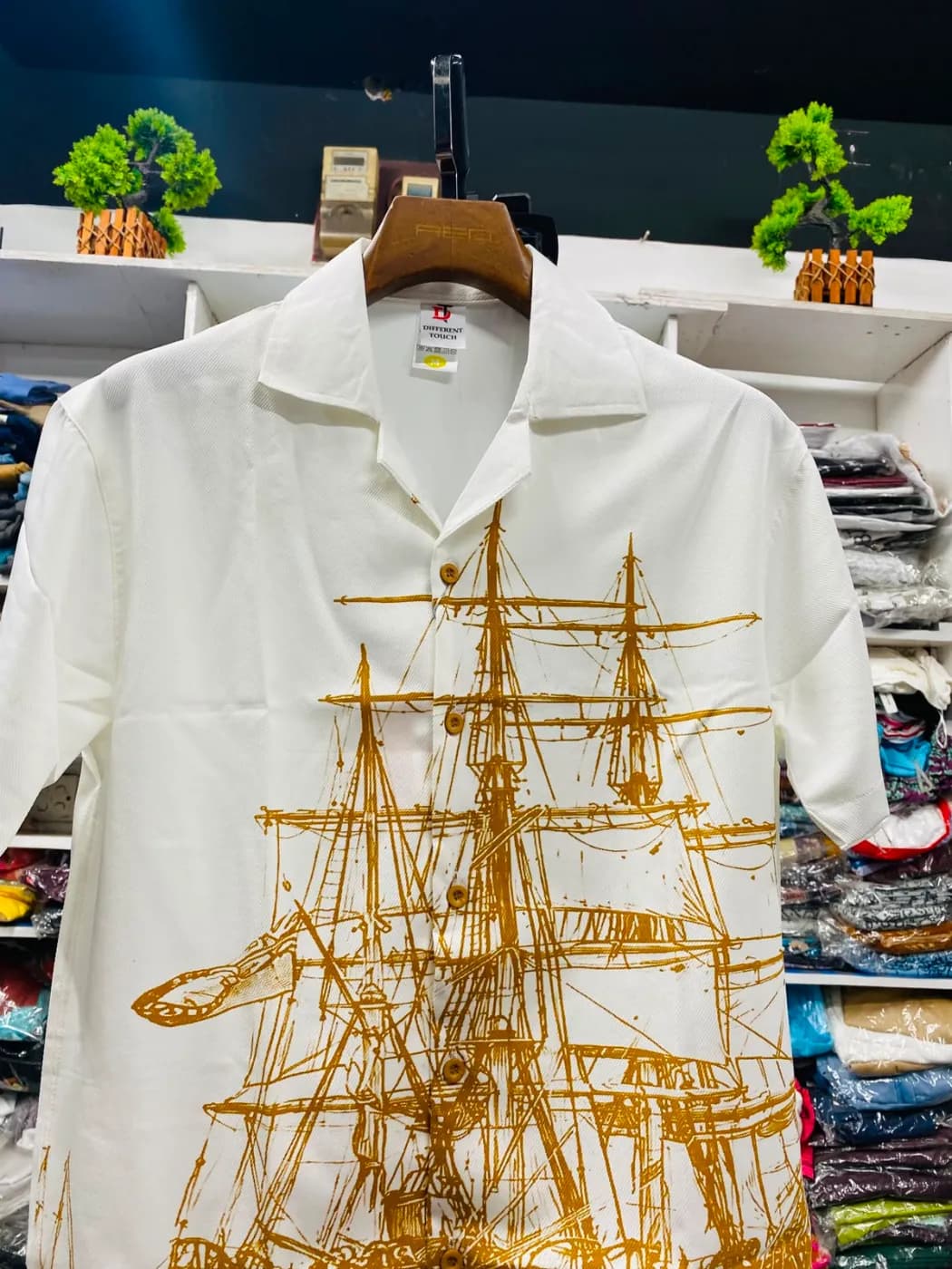 Artistic Ship Print Boxy Fit Shirt Men — fabric close-up