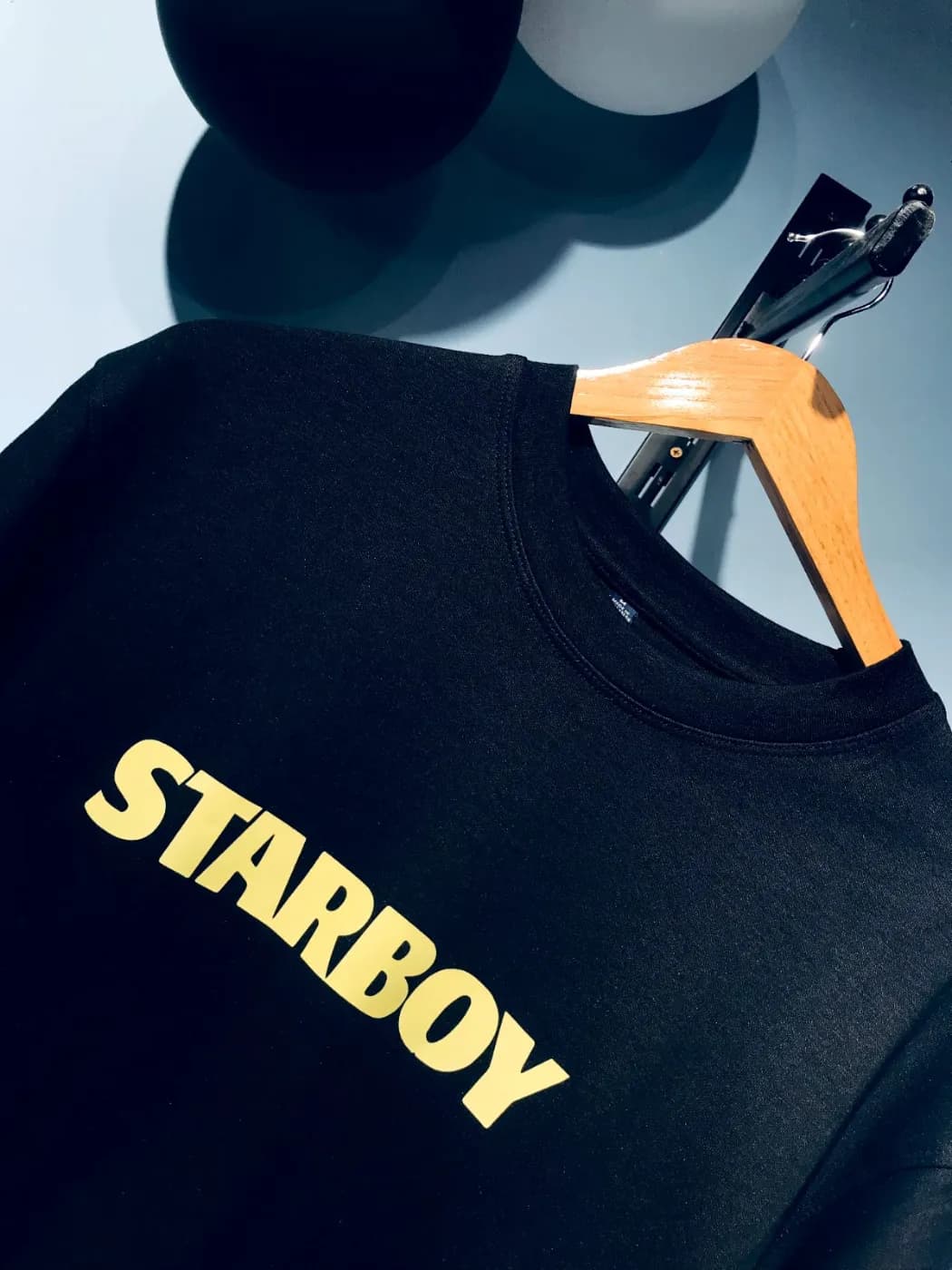 STARBOY Drop Shoulder T-Shirt | Black — detail shot