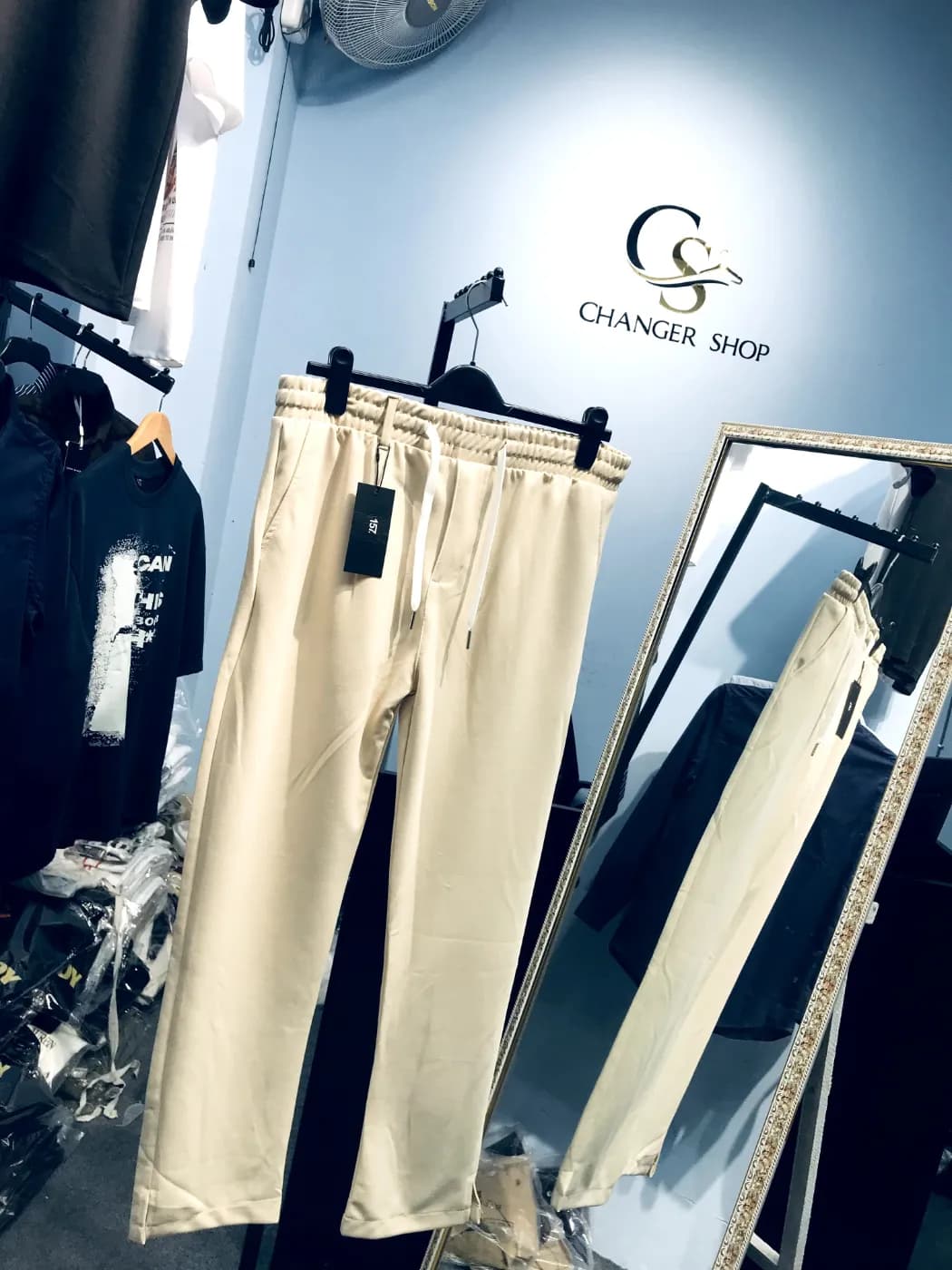 Premium Low-Cut Baggy Pants Men — side view