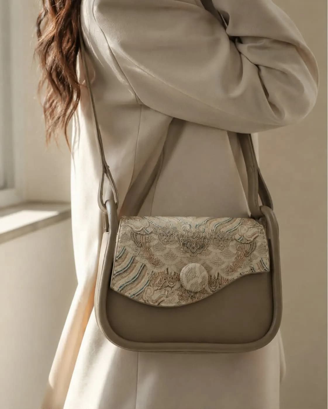 Women's Printed Crossbody Shoulder Bag – Taupe — Savageon Bangladesh